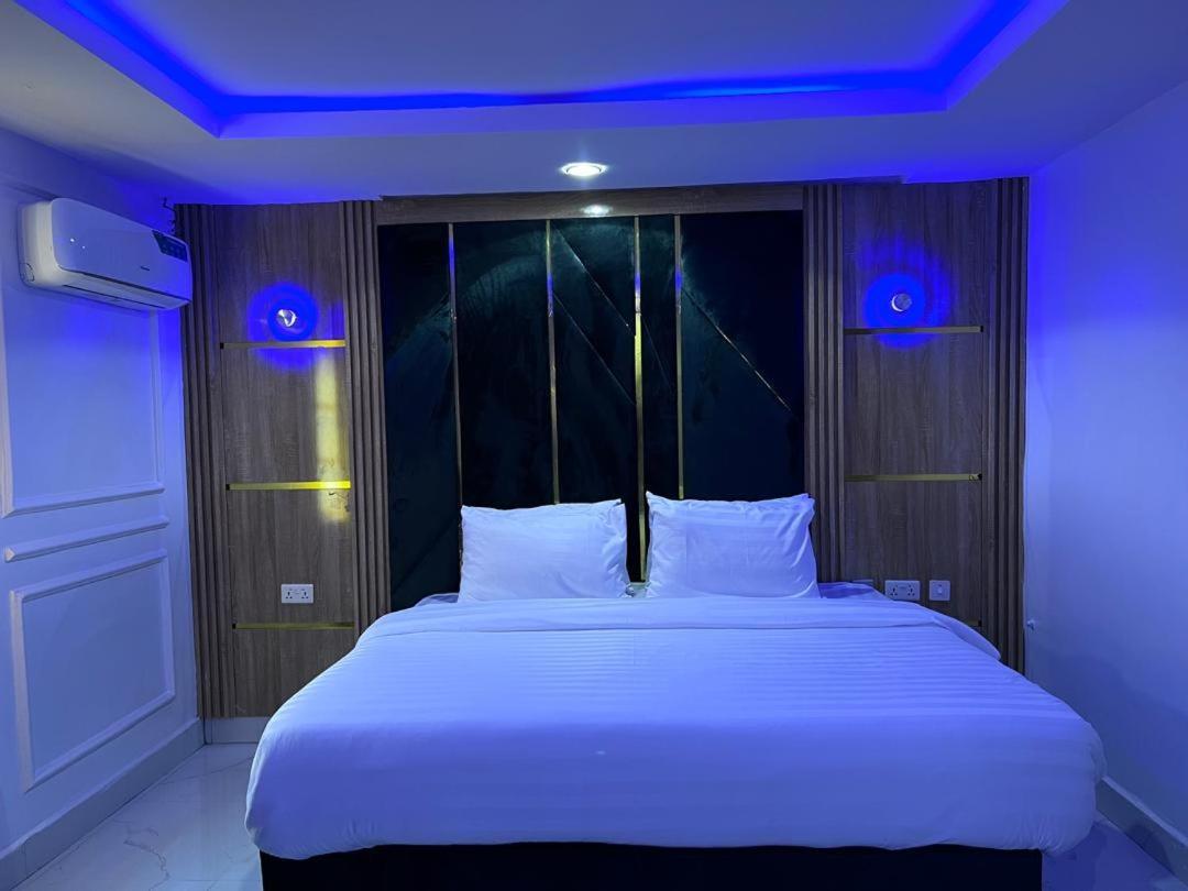 Villa Palazzo Hotel 2 Ikeja Eksteriør bilde